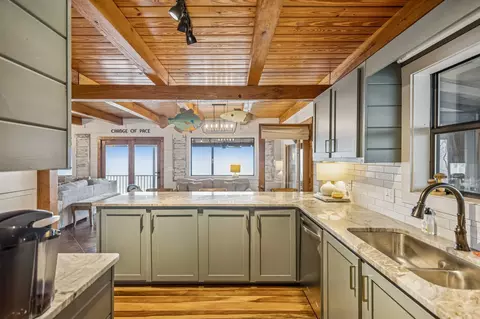 Kitchen - 289 Dunn Ridge Rd, Baxter, TN 38544 photo 4 of 7
