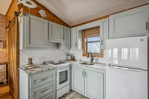 Kitchen - 289 Dunn Ridge Rd, Baxter, TN 38544 photo 7 of 7