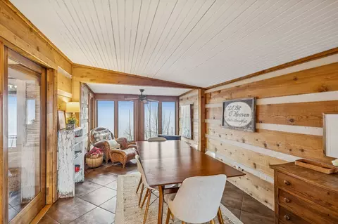 Dining - 289 Dunn Ridge Rd, Baxter, TN 38544 photo 1 of 2