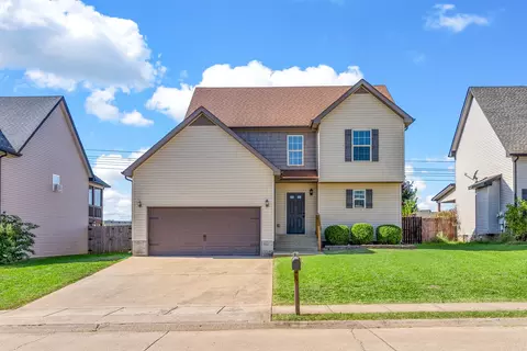 2318 Button Dr, Clarksville, TN 37040