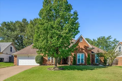 861 Wood Cade Cv, Cordova, TN 38018