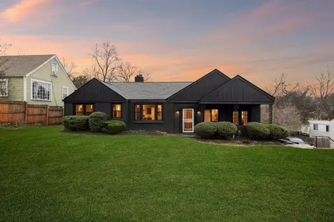 1225 Sunnymeade Dr, Nashville, TN 37216