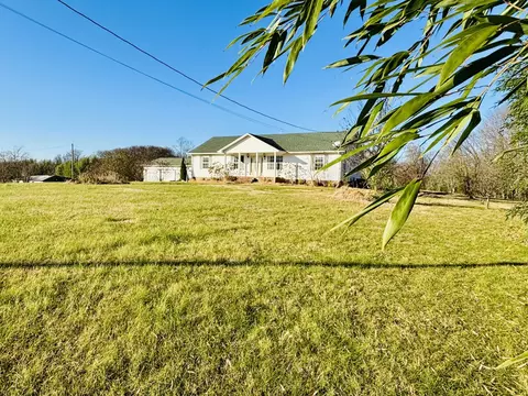 510 Gant Rd, Shelbyville, TN 37160