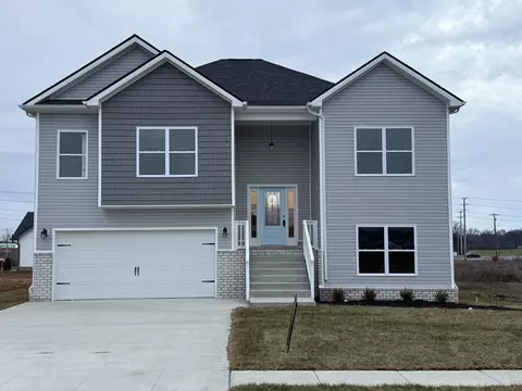 460 Ayden Ln, Clarksville, TN 37042