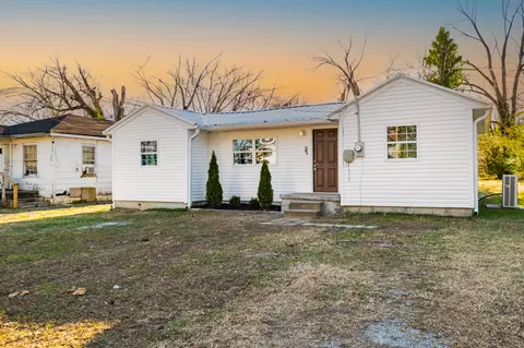 316 S Maple St, Tullahoma, TN 37388