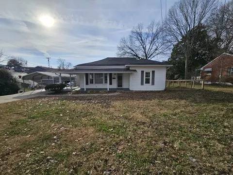 205 Fite Ave W, Carthage, TN 37030
