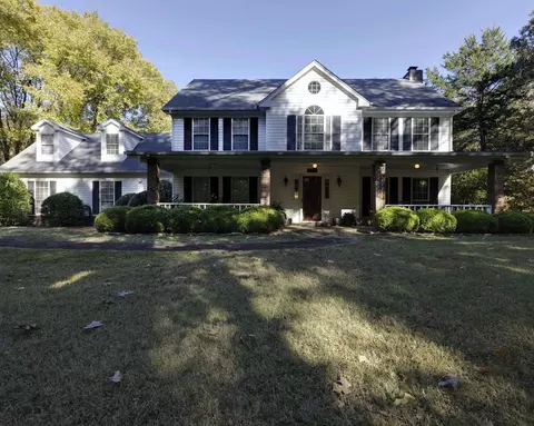 870 Burch Dr, Moscow, TN 38057