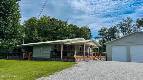 752 New Light Rd, Winfield, TN 37892 photo 2