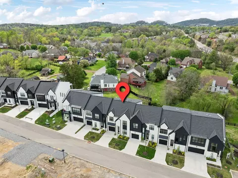 112 Shadow Springs Dr, Brentwood, TN 37027