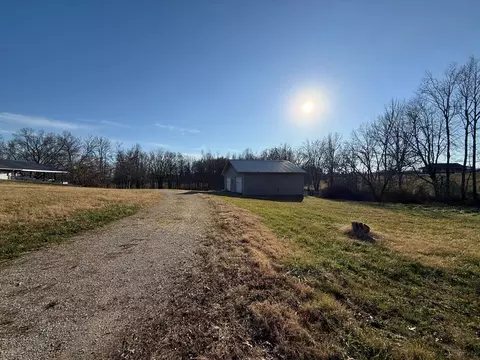 Exterior - 7036 J D Randolph Rd, Baxter, TN 38544 photo 20 of 29