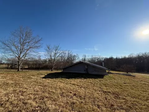 Exterior - 7036 J D Randolph Rd, Baxter, TN 38544 photo 16 of 29