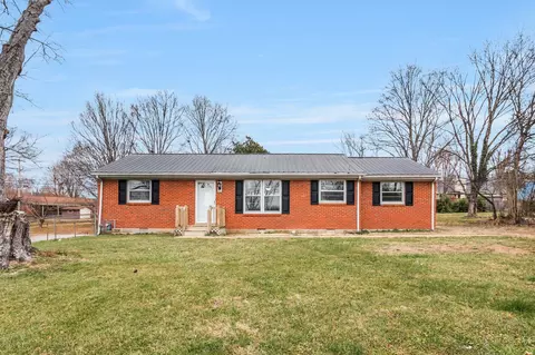 120 Pleasant Dr, Columbia, TN 38401