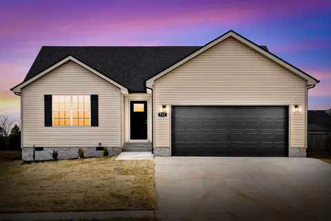 1594 Fredrick Dr, Clarksville, TN 37042
