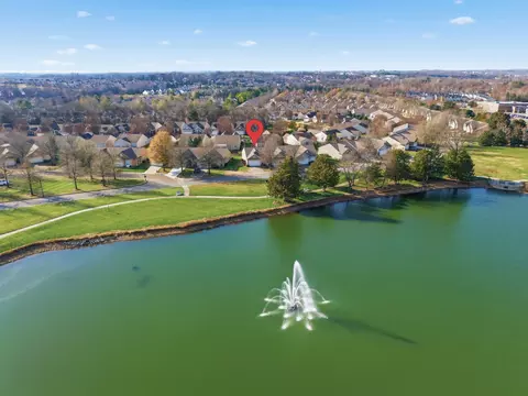 127 Old Towne Dr, Mount Juliet, TN 37122