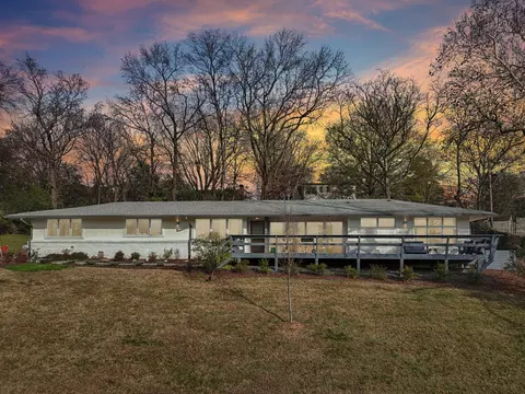2437 Eastland Ave, Nashville, TN 37206
