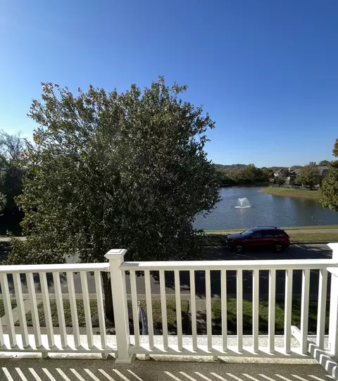 626 Springlake Dr, Franklin, TN 37064