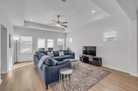 6737 Walsham Dr, Smyrna, TN 37167