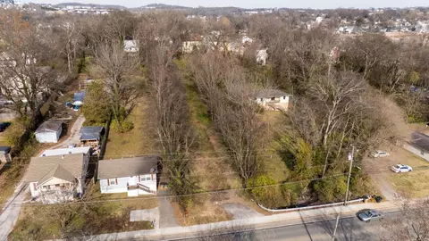 909 Douglas Ave, Nashville, TN 37206