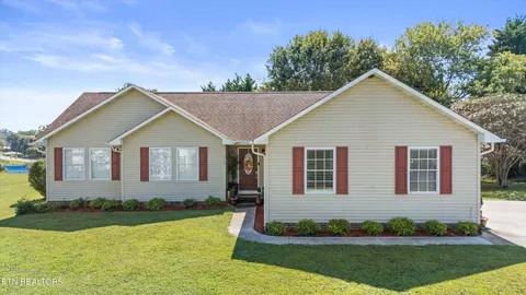 514 Lynnwood Dr, Athens, TN 37303