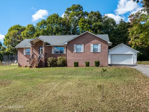 3020 Marvin Cir, Maryville, TN 37803