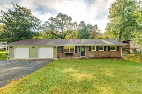 4706 Eldridge Rd, Hixson, TN 37343