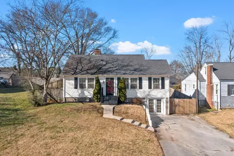 2106 Thomas Ave, Columbia, TN 38401