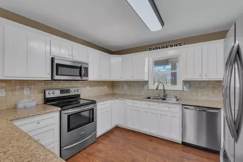 Kitchen - 126 Dial Ln, Rickman, TN 38580 photo 1 of 4