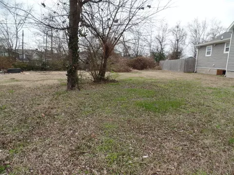 1613 Dr D B Todd Jr Blvd, Nashville, TN 37243