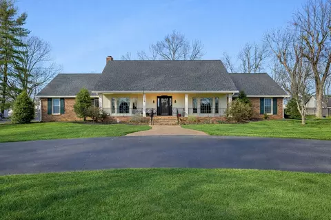 117 Sam Davis Dr, Springfield, TN 37172