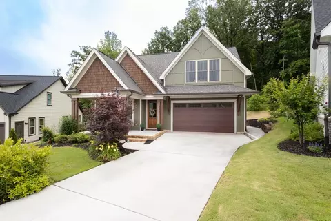 569 Sun Valley Rd, Chattanooga, TN 37419