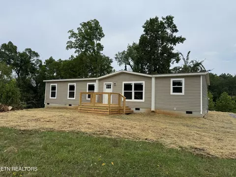 103 Magnolia Rd, Rogersville, TN 37857