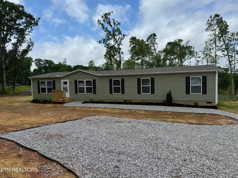 252 Community Dr, Madisonville, TN 37354