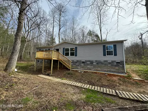 4811 Townsend Dr, Gatlinburg, TN 37738