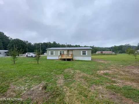 180 Green Meadow Ln, Winfield, TN 37892