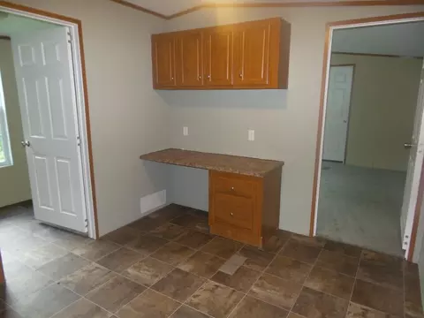 306 T Cooper Rd, Lancing, TN 37770 photo 7