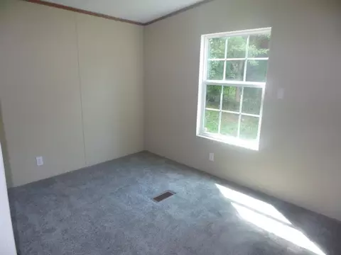 306 T Cooper Rd, Lancing, TN 37770 photo 17