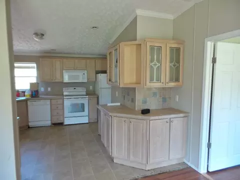 502 Gamble Dr, Heiskell, TN 37754 photo 2