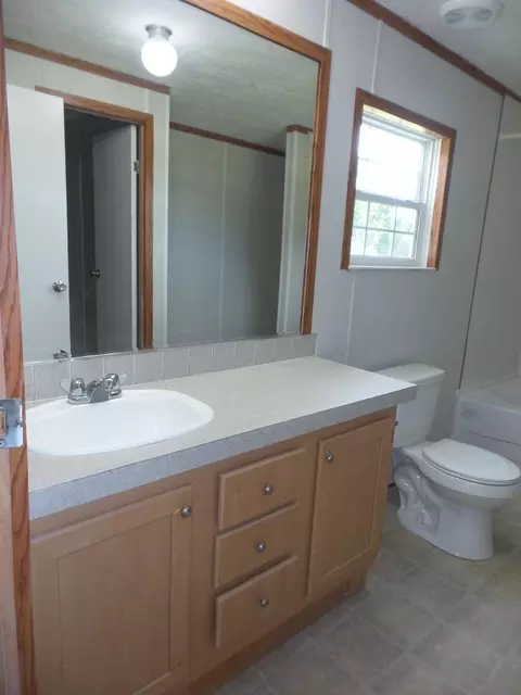 124 Davidson Rd, Lancing, TN 37770 photo 11