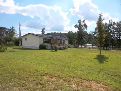 124 Davidson Rd, Lancing, TN 37770 photo 4
