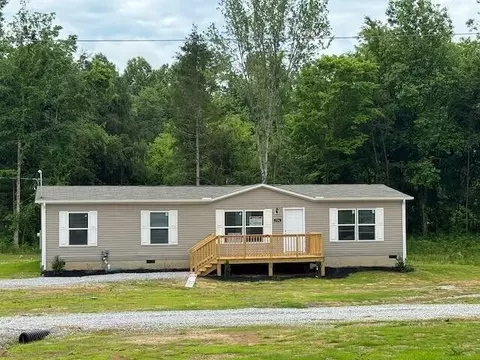 736 Old Cemetery Rd, Madisonville, TN 37354