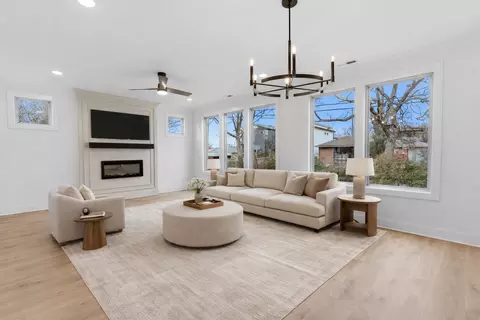 6300 American Ct # B, Nashville, TN 37209