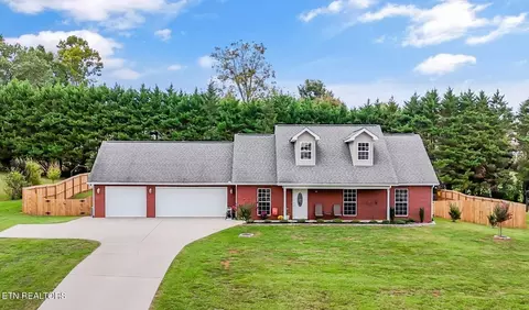 5115 N Wildwood Rd, Maryville, TN 37804
