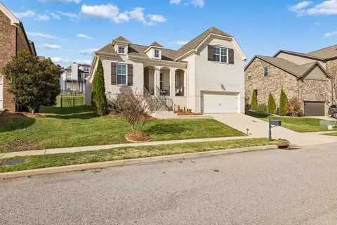 2645 Paddock Park Dr, Thompsons Station, TN 37179