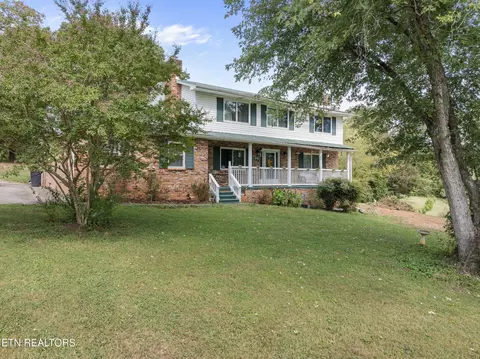 3038 Marvin Cir, Maryville, TN 37803