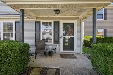 5049 Tabitha St, Murfreesboro, TN 37129 photo 3