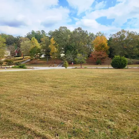 8770 Gable Xing, Chattanooga, TN 37421 photo 2