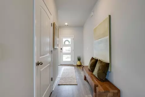 Entry Way - 4246 Oswin Dr, Murfreesboro, TN 37129 photo 2 of 3