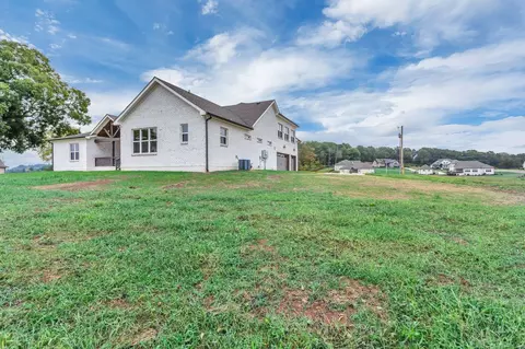 Exterior - 1581 John Sharp Rd, Spring Hill, TN 37174 photo 13 of 17