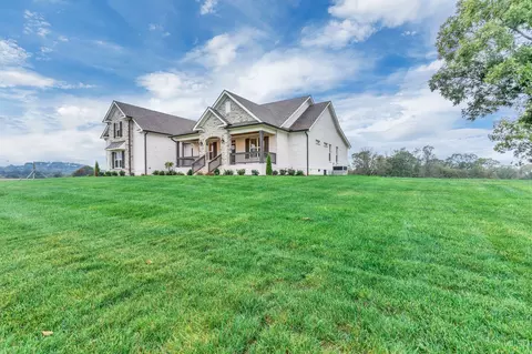 Exterior - 1581 John Sharp Rd, Spring Hill, TN 37174 photo 4 of 17