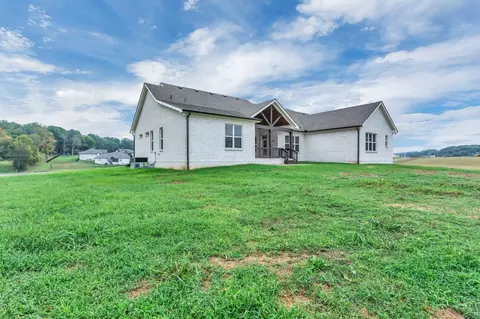 Exterior - 1581 John Sharp Rd, Spring Hill, TN 37174 photo 12 of 17